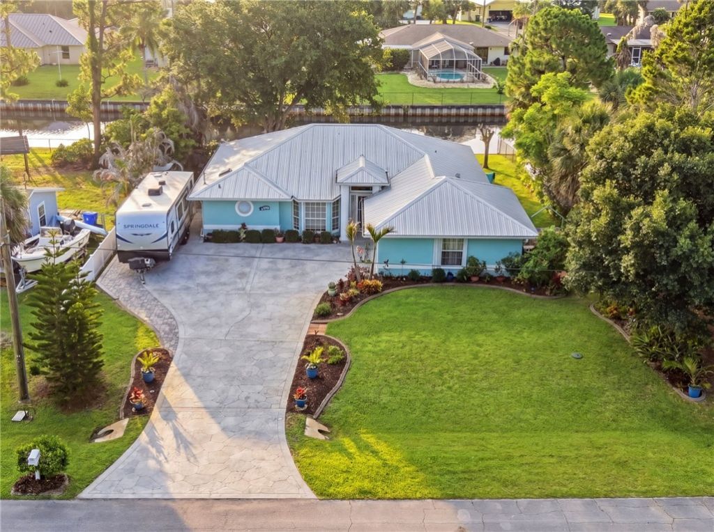 677 Wimbrow Drive, Sebastian, FL 32958 Photo