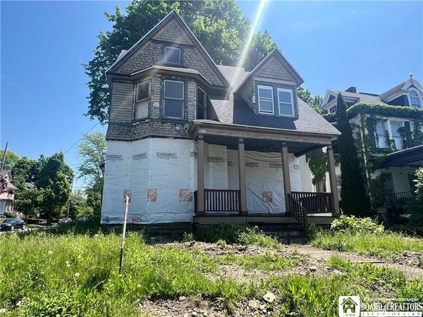 632-634 Lakeview Avenue, Jamestown, NY 14701