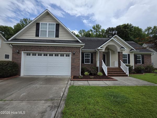 205 Woodberry Place, Jacksonville, NC 28540