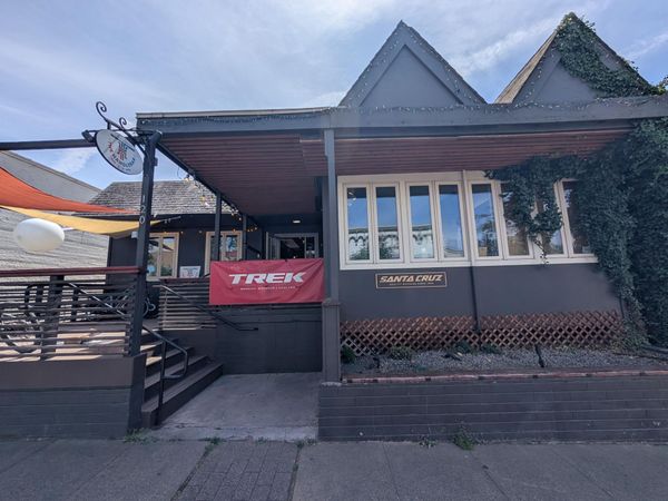 120 E Main Street, Ashland, OR 97520