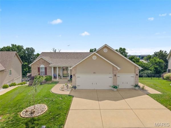 713 Berrywine Lane, Arnold, MO 63010