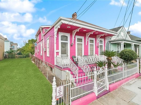 2127 SIMON BOLIVAR Avenue , New Orleans, LA 70113