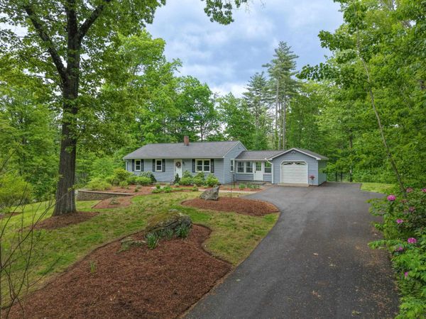 12 Ponemah Hill Road, Amherst, NH 03031