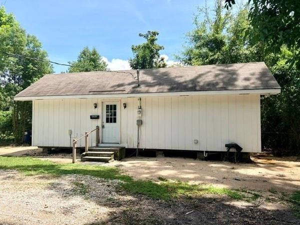 800 S HOLLY Street , Unit C, Hammond, LA 70401