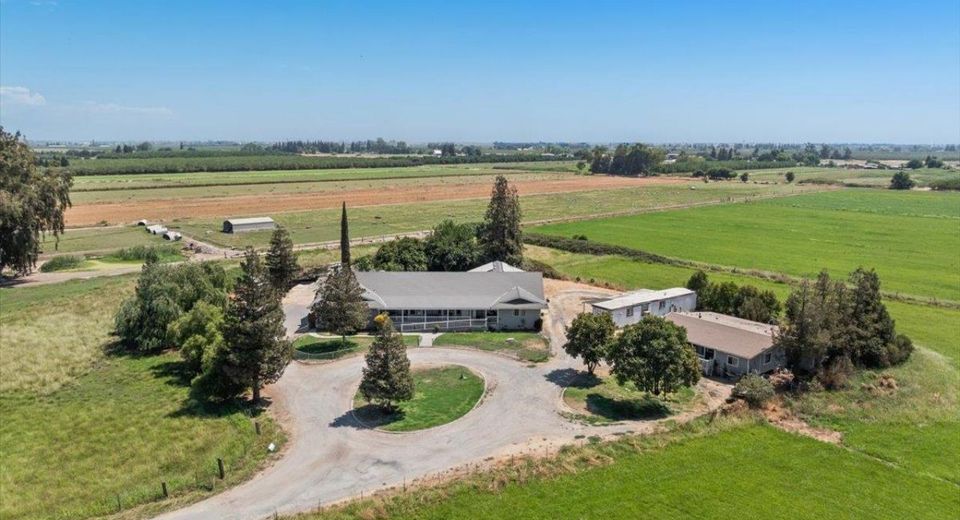 25832 Magnolia Rd, Escalon, CA 95320 Photo