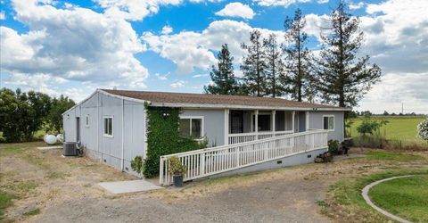 25832 Magnolia Rd, Escalon, CA 95320 Photo