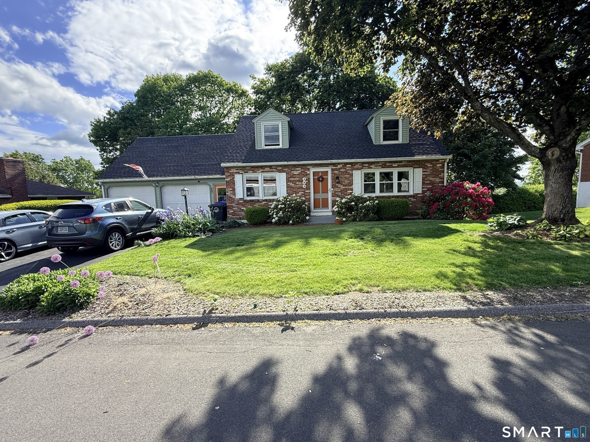 492 Circle, Torrington, CT 06790 Main Photo