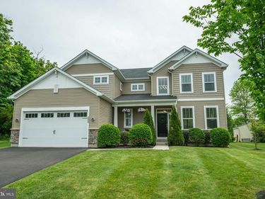 302 HIDDEN MEADOW DRIVE , PERKASIE, PA 18944