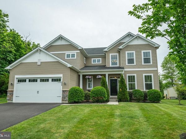 302 HIDDEN MEADOW DRIVE , PERKASIE, PA 18944