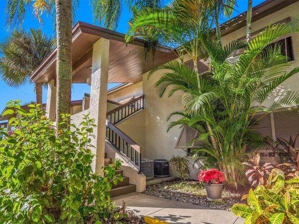 5147 WILLOW LINKS , Unit 18, SARASOTA, FL 34235