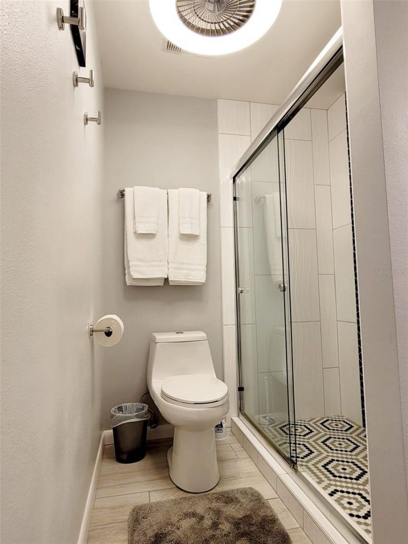 5147 Willow Links, Unit 18, Sarasota, FL 34235 Photo