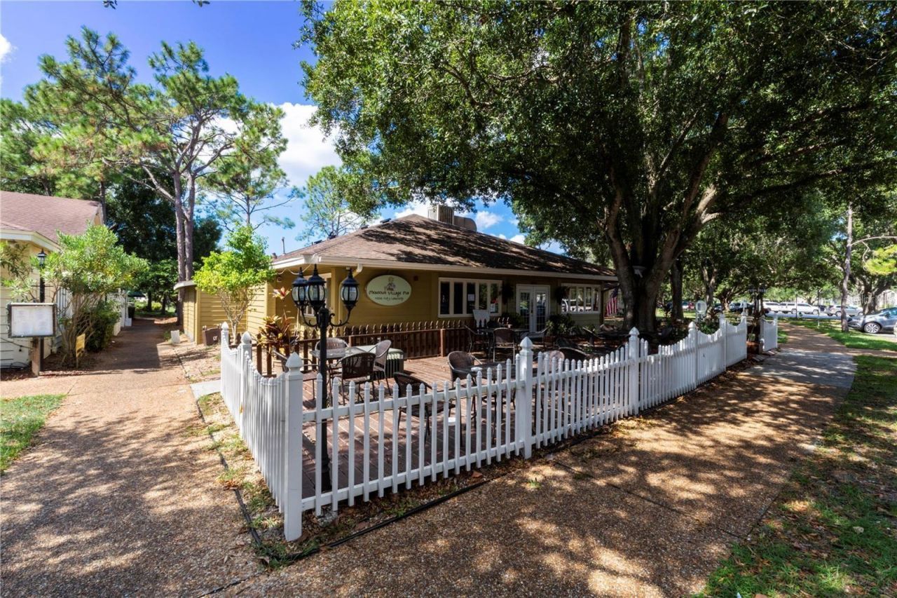 5147 Willow Links, Unit 18, Sarasota, FL 34235 Photo