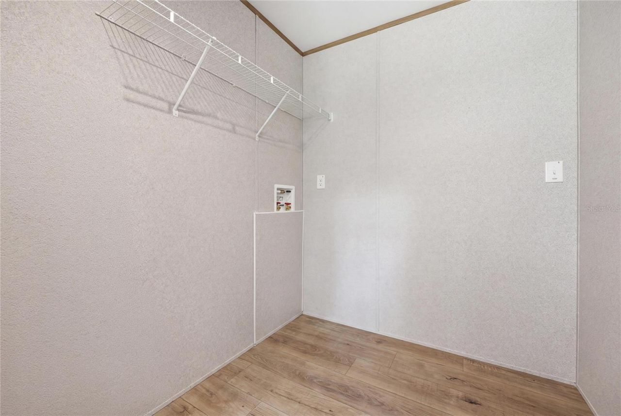 8611 NE 61st Place, Bronson, FL 32621 Photo