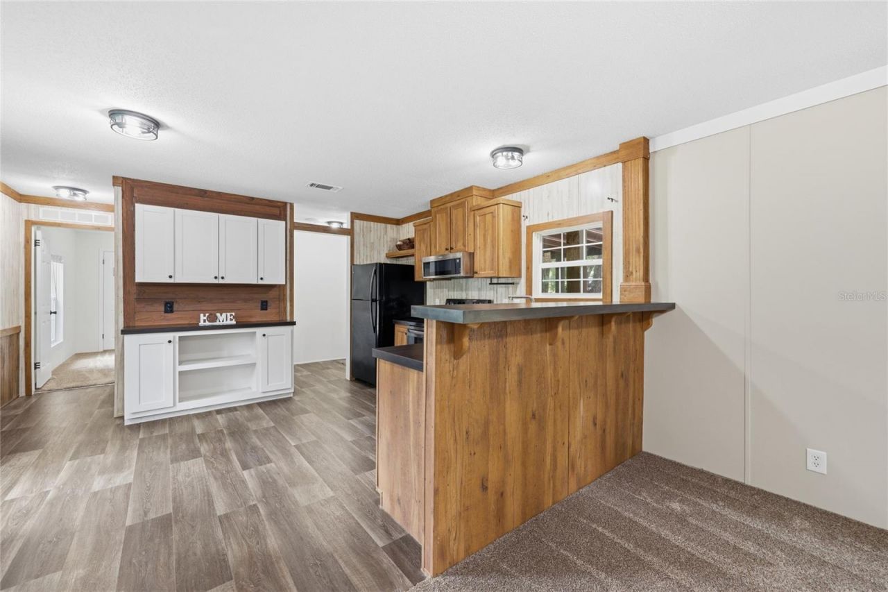 215 SW Alpine Place, High Springs, FL 32643 Photo