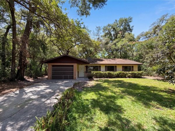 2505 VELMA TERRACE , LEESBURG, FL 34748