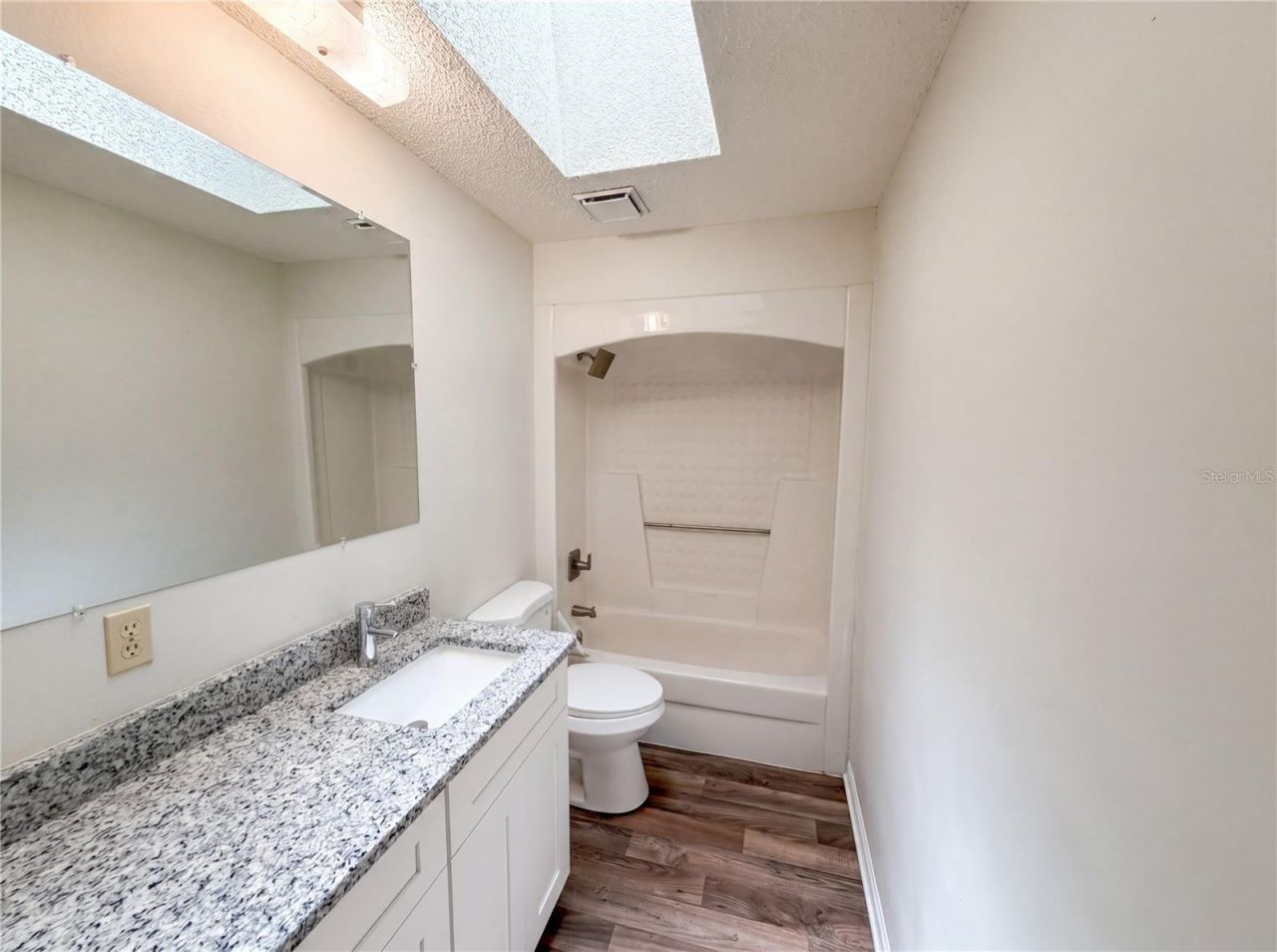 2505 Velma Terrace, Leesburg, FL 34748 Photo