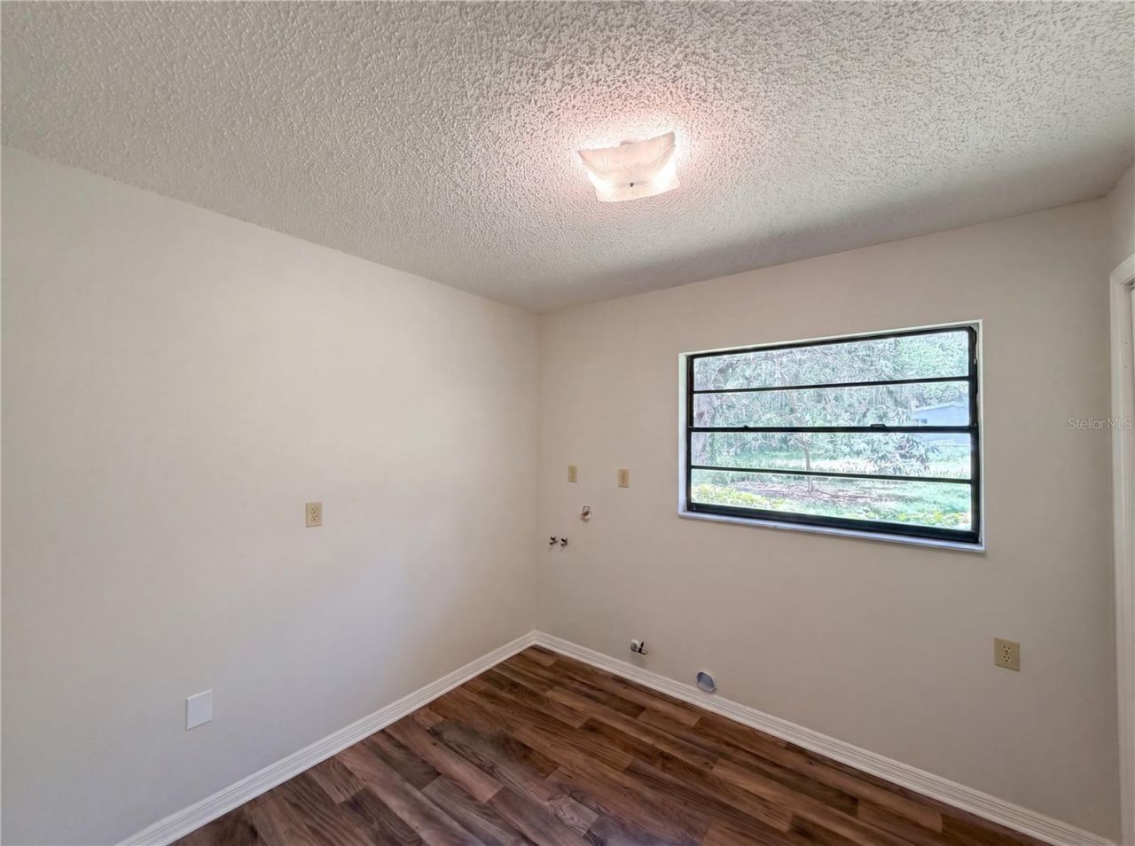 2505 Velma Terrace, Leesburg, FL 34748 Photo
