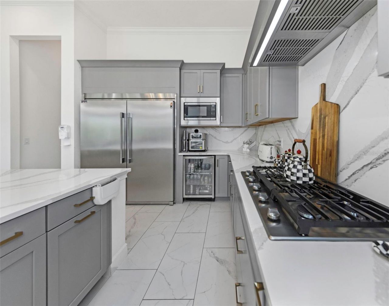 1016 Signet Drive, Apollo Beach, FL 33572 Photo