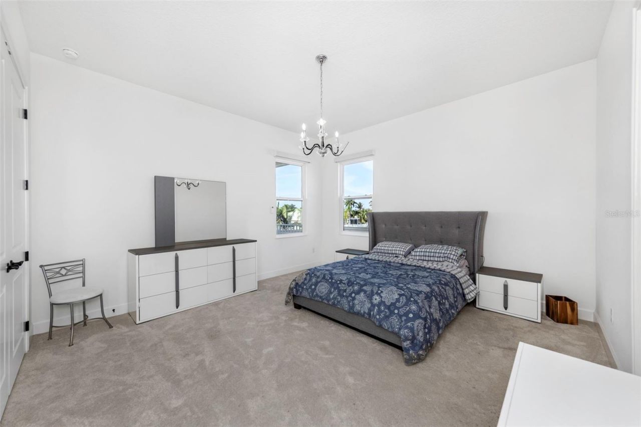 1016 Signet Drive, Apollo Beach, FL 33572 Photo
