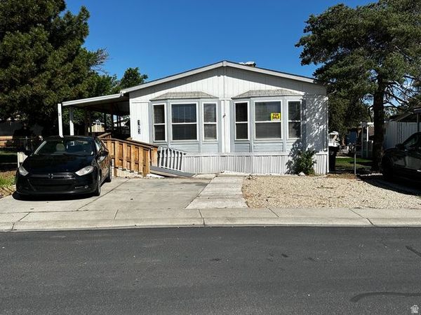 5075 W 4700 S, Unit 103, Kearns, UT 84118