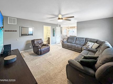 7160 Lindsey Lane, Sparks, NV 89436 Photo