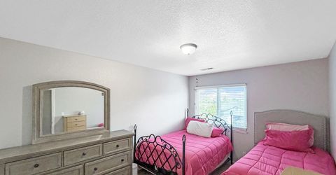 7160 Lindsey Lane, Sparks, NV 89436 Photo
