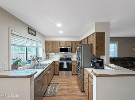 7160 Lindsey Lane, Sparks, NV 89436 Photo