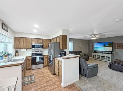 7160 Lindsey Lane, Sparks, NV 89436 Photo