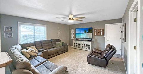 7160 Lindsey Lane, Sparks, NV 89436 Photo