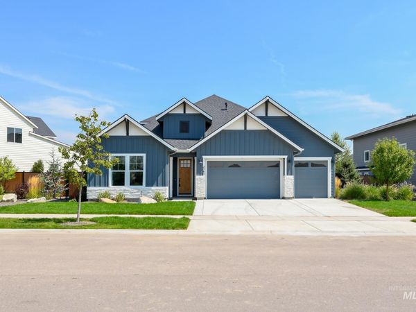 3340 N Del Sol Way, Star, ID 83669