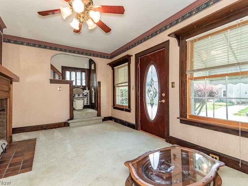 17709 Crestland Road, Cleveland, OH 44119 Photo 19