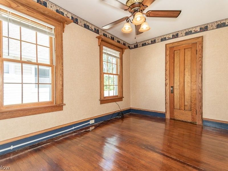 17709 Crestland Road, Cleveland, OH 44119 Photo 31