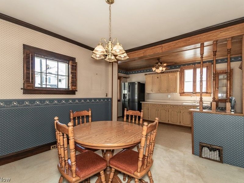 17709 Crestland Road, Cleveland, OH 44119 Photo 39