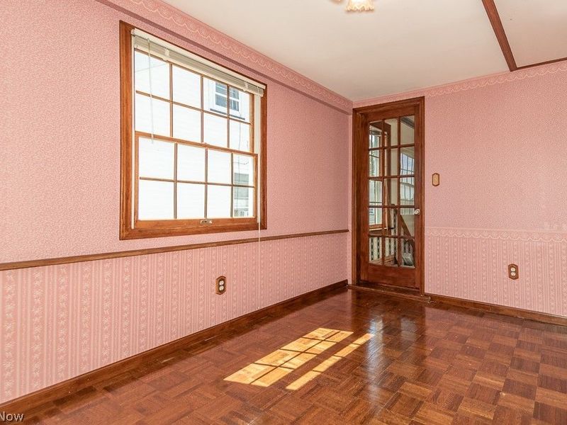 17709 Crestland Road, Cleveland, OH 44119 Photo 43