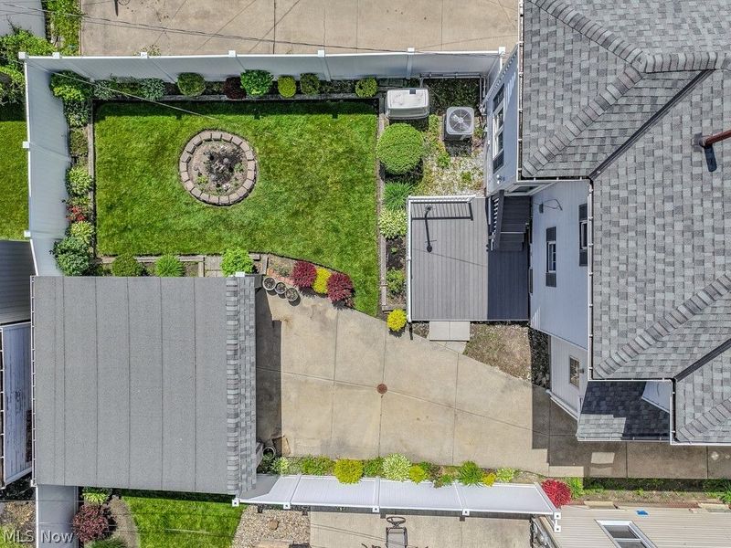 17709 Crestland Road, Cleveland, OH 44119 Photo 6