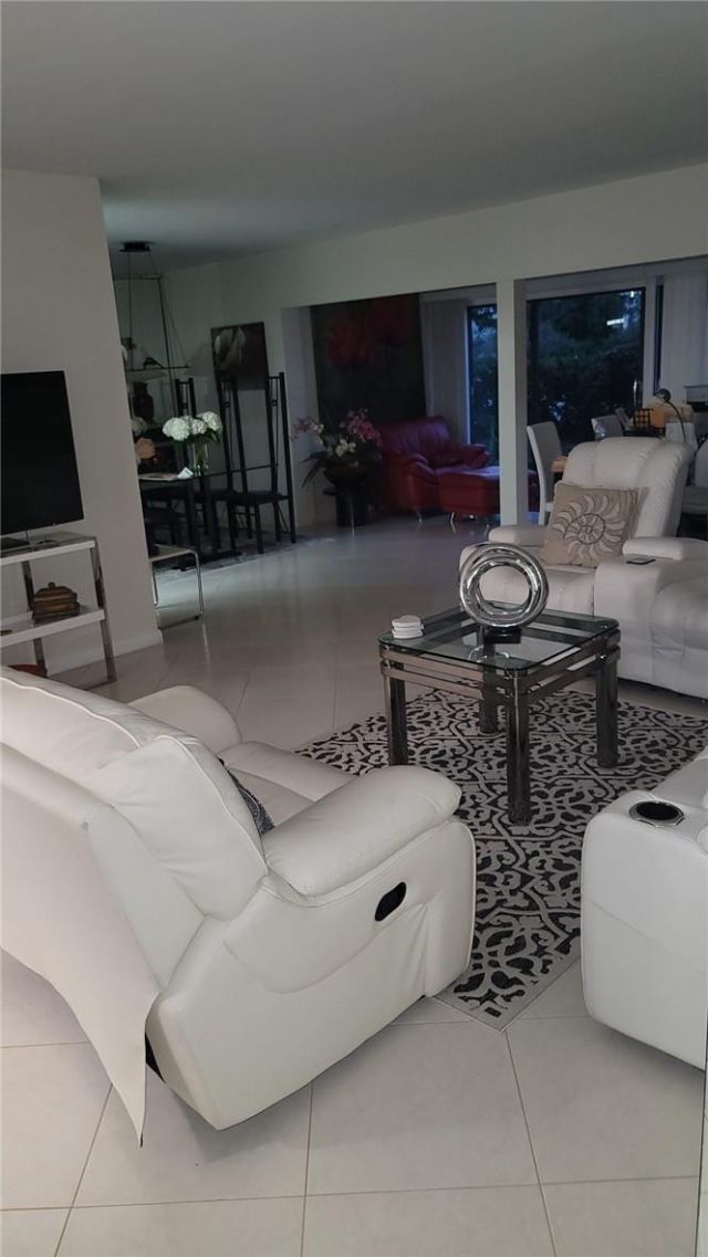 6574 Burning Wood Drive, Unit 101, Boca Raton, FL 33433 Photo