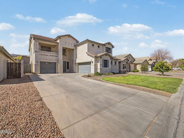 1278 E BAKER Drive, San Tan Valley, AZ 85140