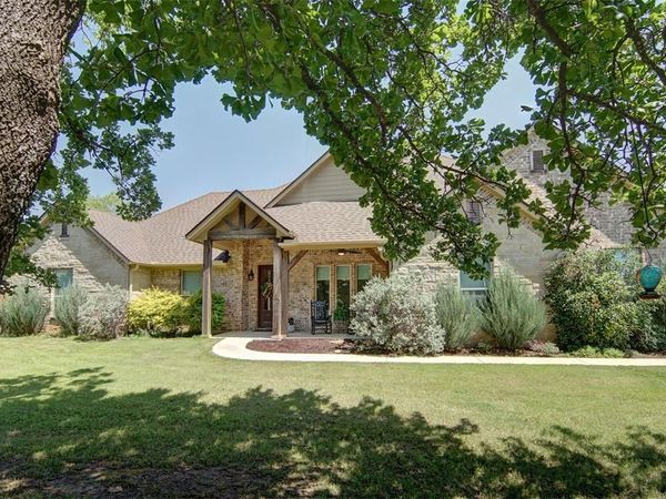 206 Oak Tree Court, Poolville, TX 76487