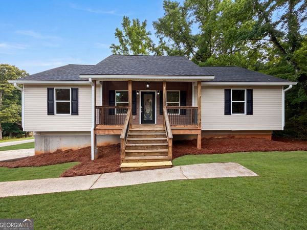 57 Landing Drive, Powder Springs, GA 30127
