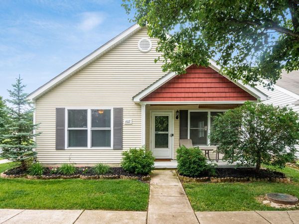 602 Brave Drive, Unit 260, Galloway, OH 43119