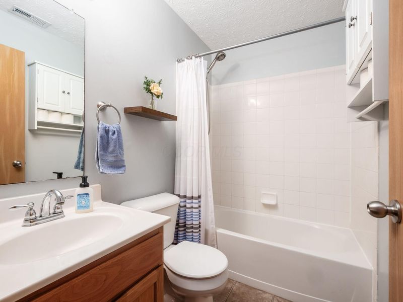 602 Brave Drive, Unit 260, Galloway, OH 43119 Photo 17