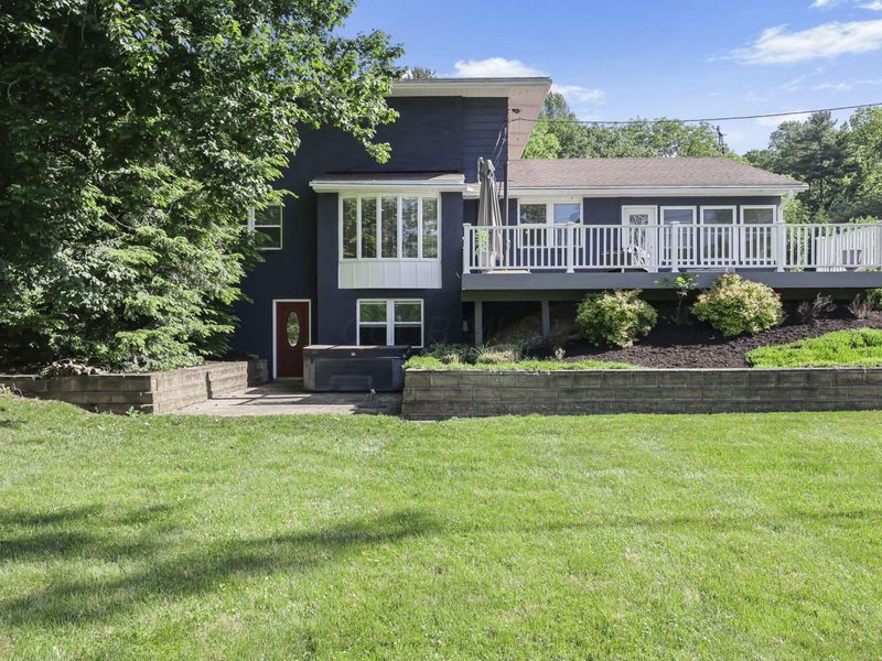 51 Edgewood Drive, Granville, OH 43023 Photo 2