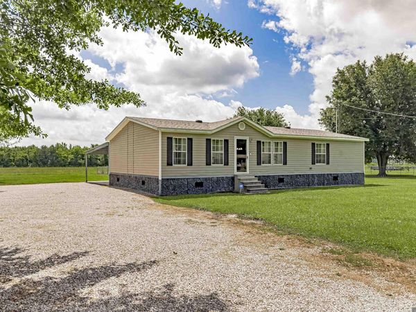 4388 Smith Acres Ln, Fordoche, LA 70732