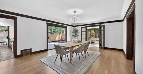 945 44th St, Sacramento, CA 95819 Photo