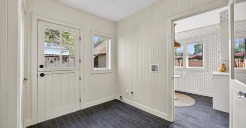 945 44th St, Sacramento, CA 95819 Photo