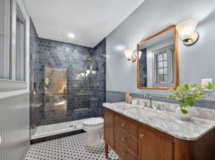 945 44th St, Sacramento, CA 95819 Photo