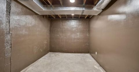 945 44th St, Sacramento, CA 95819 Photo