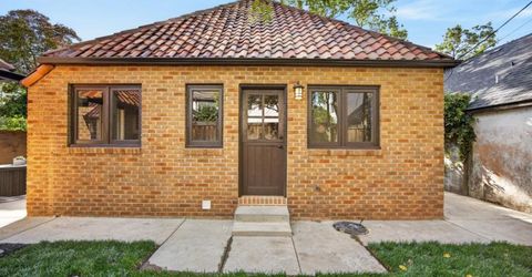 945 44th St, Sacramento, CA 95819 Photo