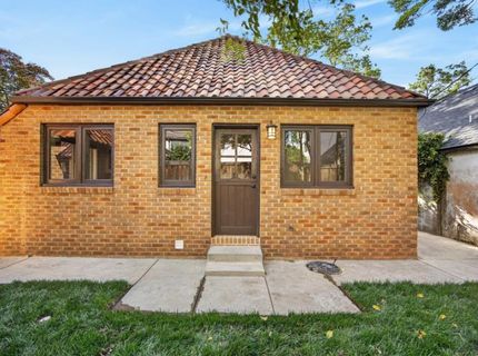 945 44th St, Sacramento, CA 95819 Photo