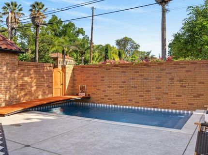 945 44th St, Sacramento, CA 95819 Photo